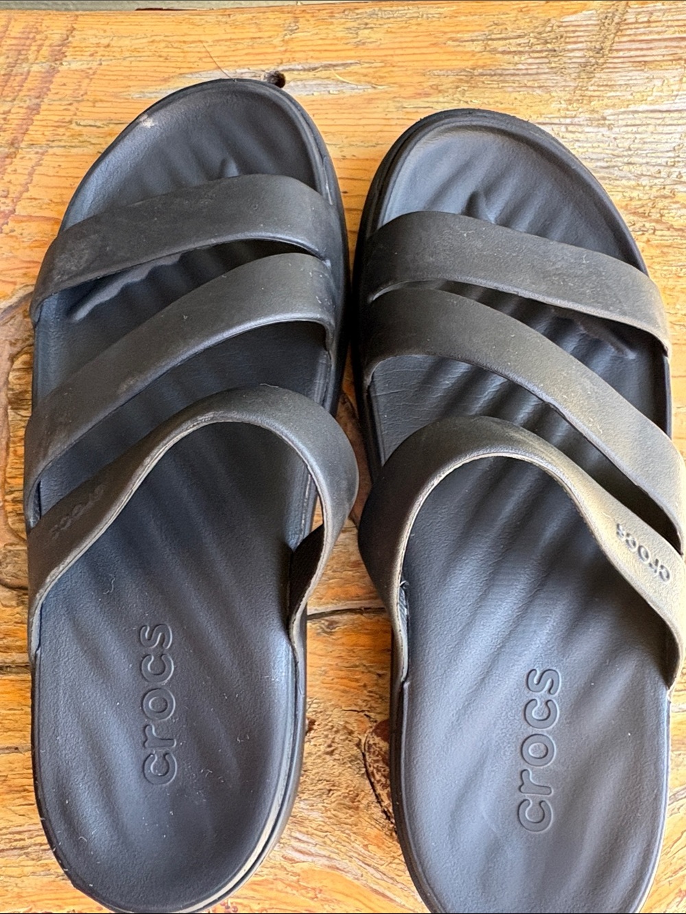 Crocs slide sandal